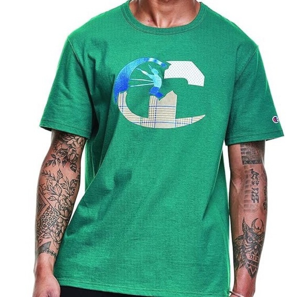 Vintage Champions Heritage L Green Graphic T-Shirt Men Tee Ripped Single Stitch